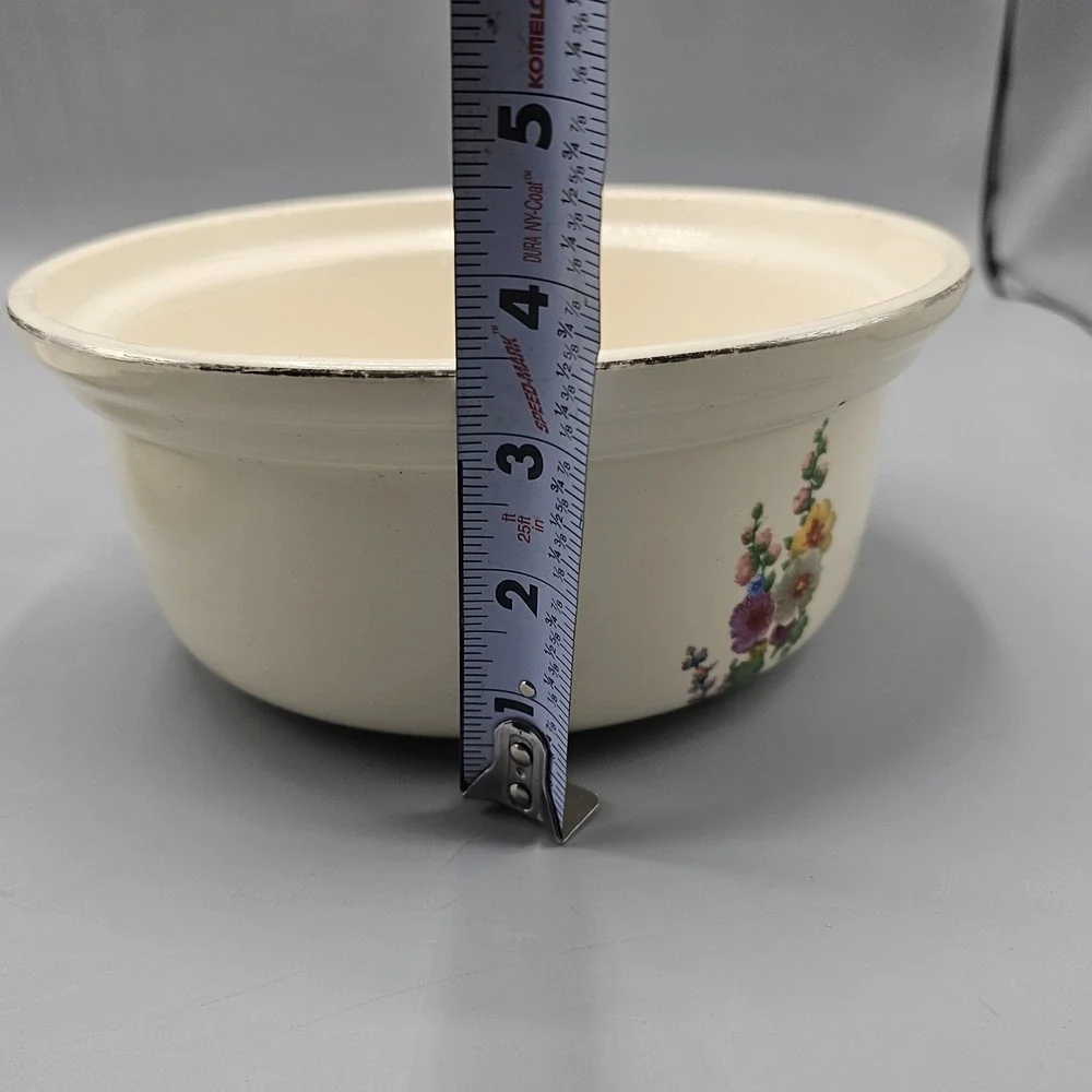 Vintage Universal Potteries Floral Casserole Made In USA Oven Proof Cottagecore